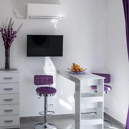 Apartamento Lana Mlini