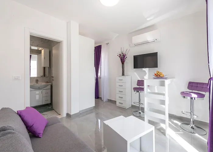 شقة Lana مْليني